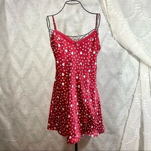 Delicates heart print red slip size S